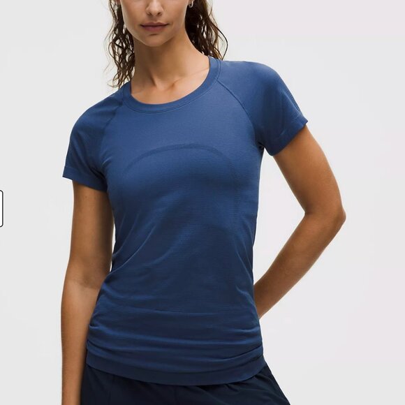 Lululemon - Picture 3 of 3